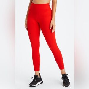 Fabletics NWT Boost Powerhold High Waist 7/8 Legging Women Small Red Cheetah